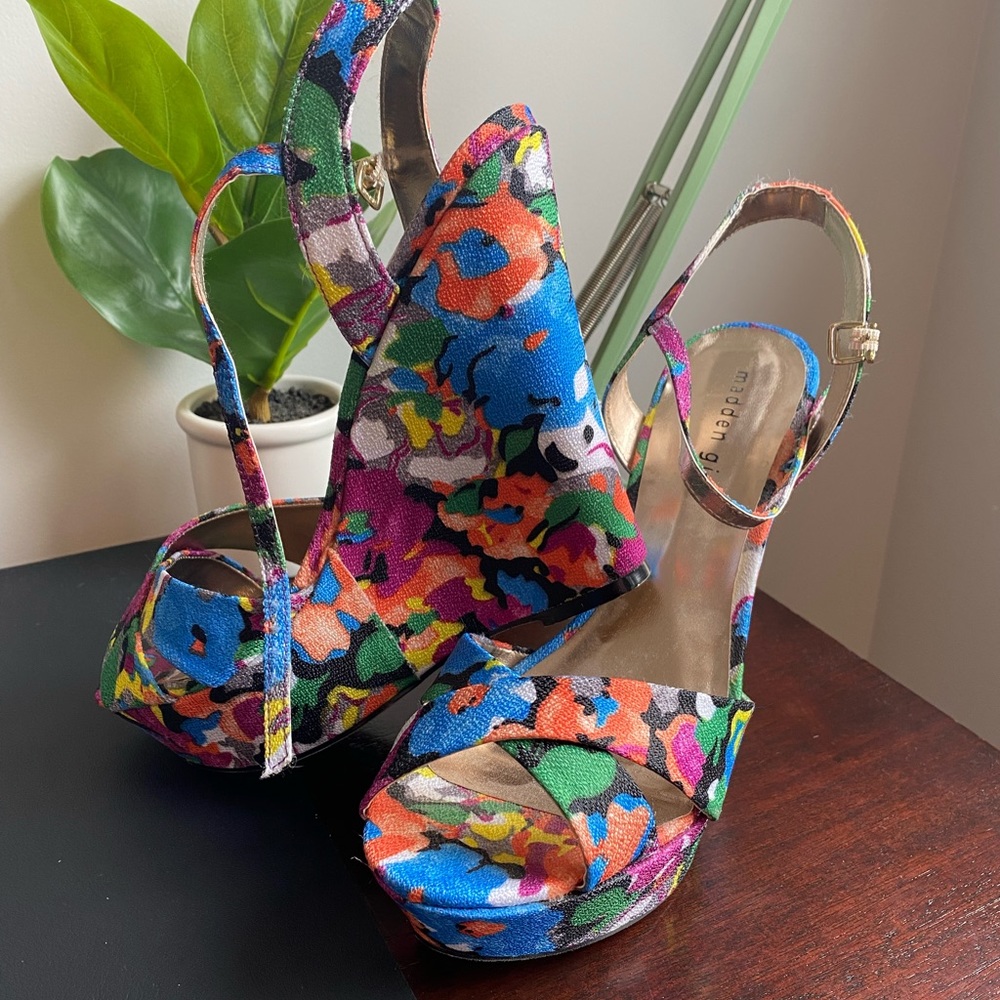 Madden Girl Floral Wedges